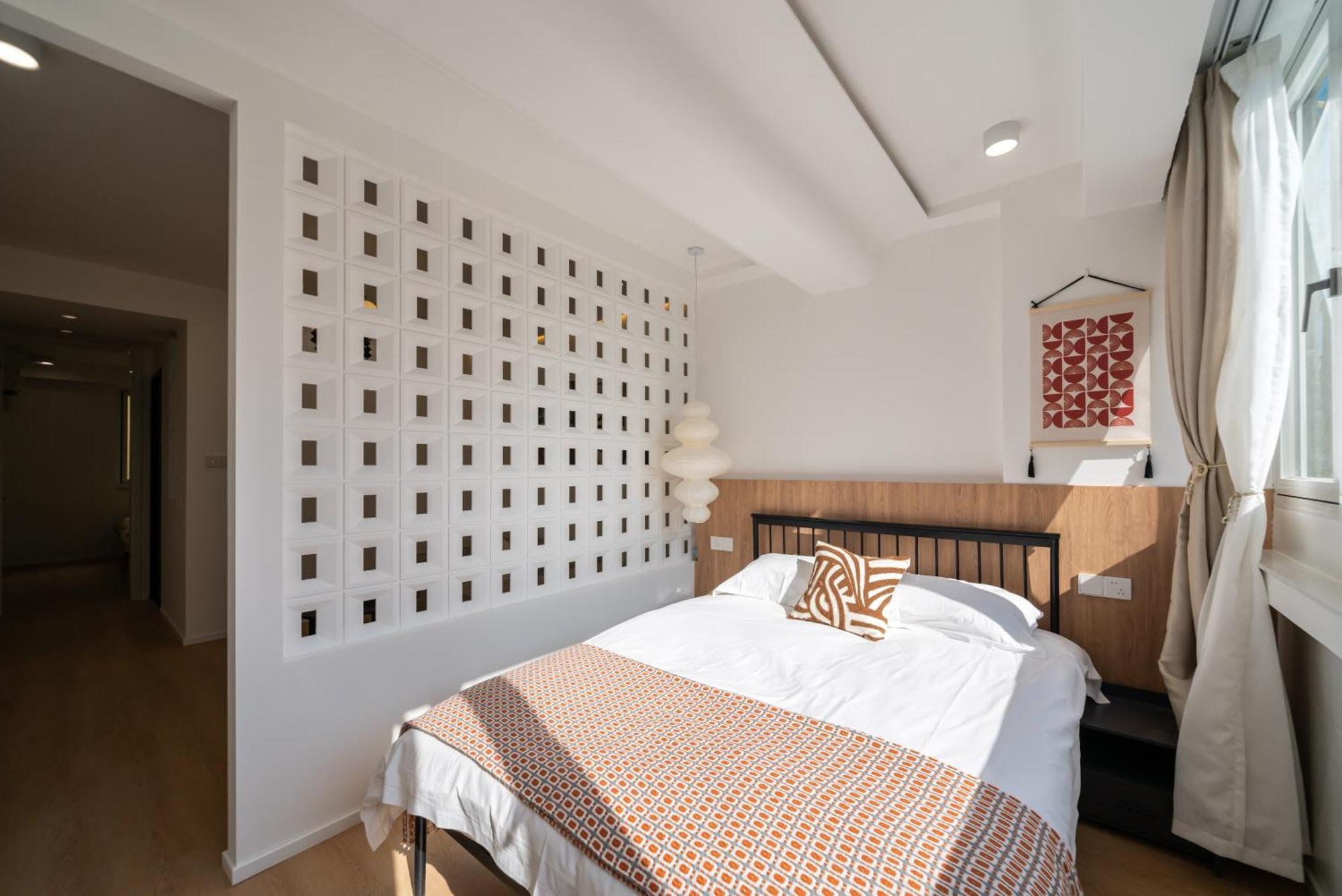 Shanghai Yi Du B&B - 150M Walk From Exit 5 Of Jiashan Road Metro Station Eksteriør billede